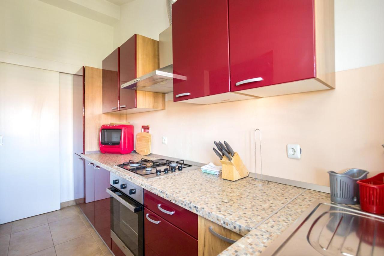Apartmani Beba オミサリ エクステリア 写真